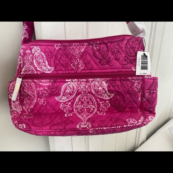Vera Bradley On The Go - Picture 2 of 3